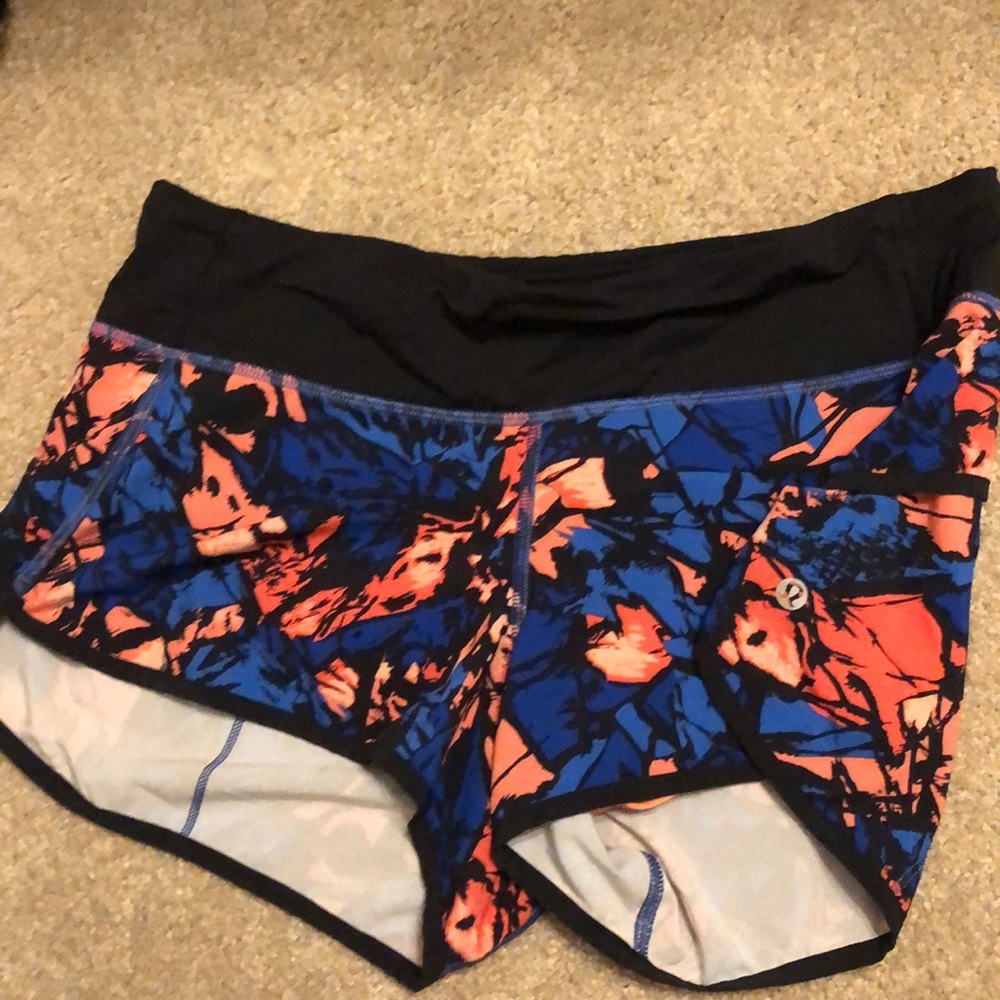 Lululemon Speed Up Short 2.5”!